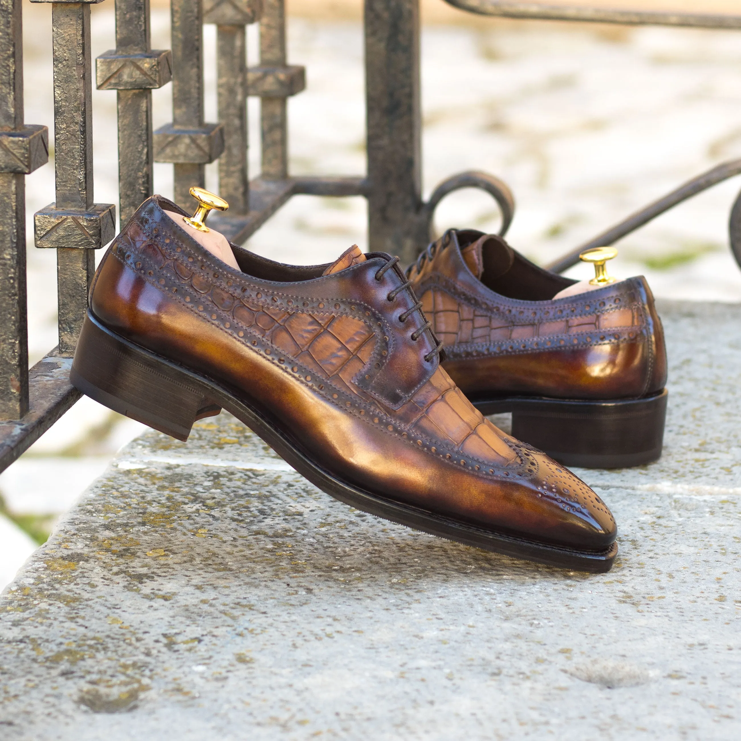 DapperFam Zephyr in Med Brown / Fire Men's Italian Hand-Painted Leather Longwing Blucher