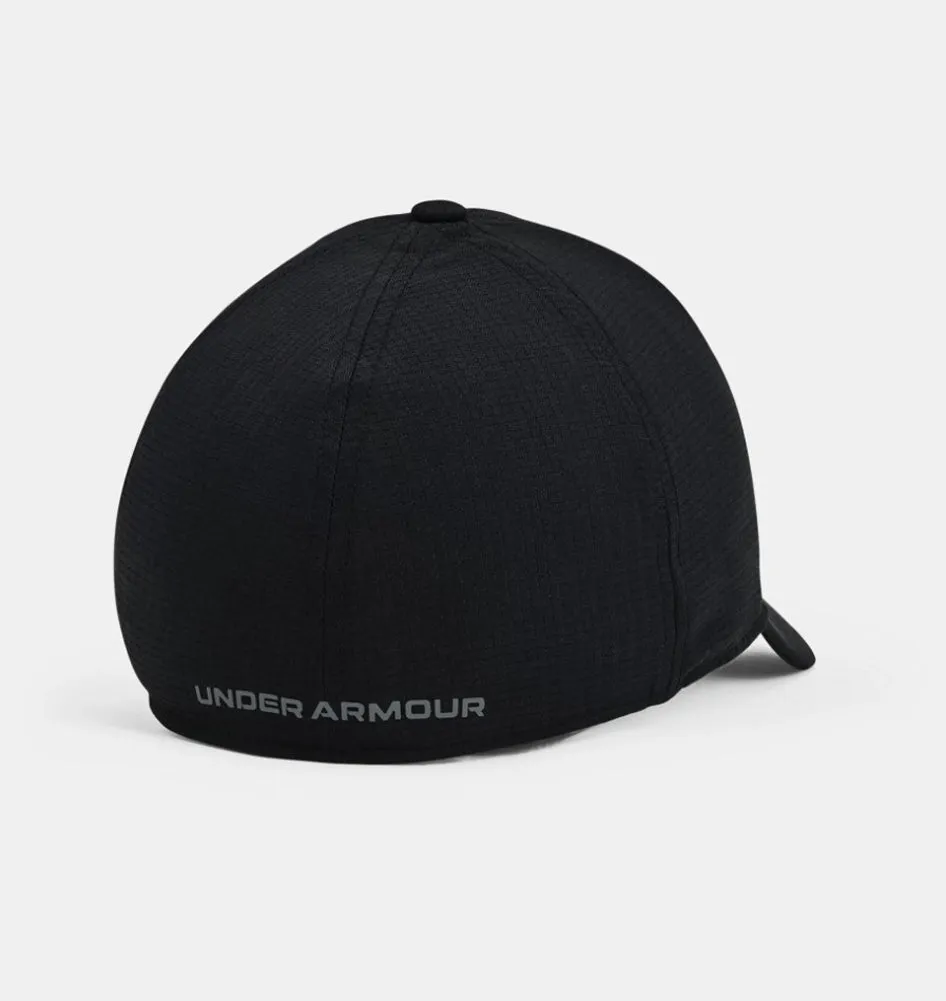 Isochill Armourvent Stretch cap in Black by Under Armour